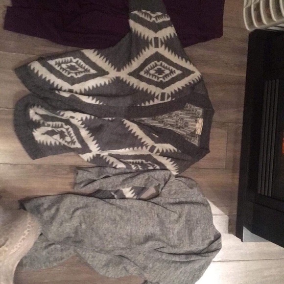 Cardigans - Picture 1 of 3